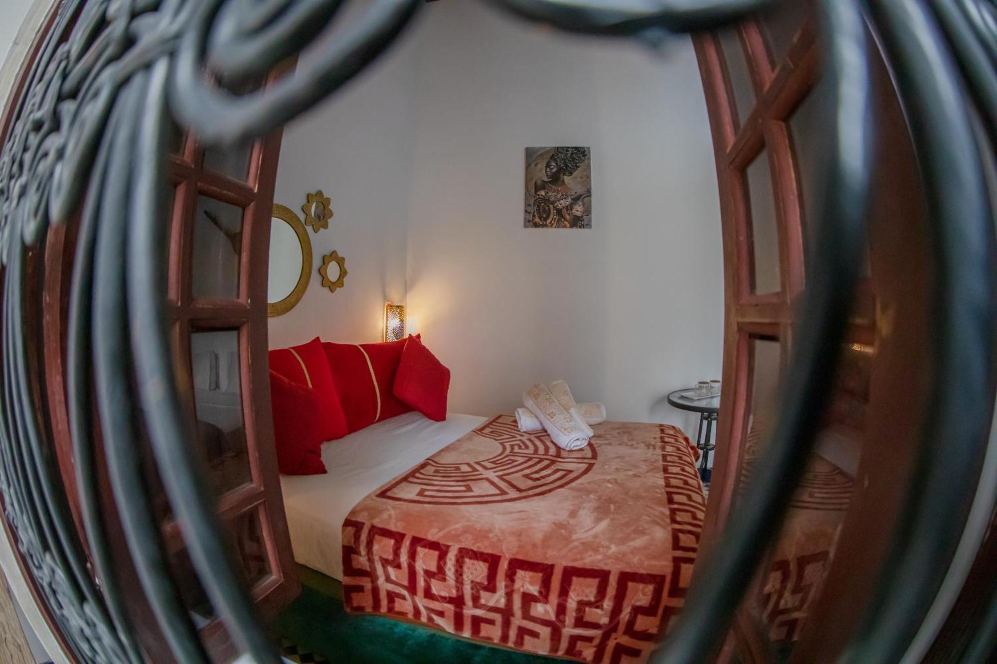 Riad Fes Dar Luaran gambar